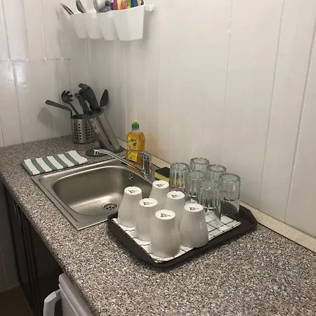 Tiszavirag Panzio Es Ueduelokoezpont Oda ve Kahvaltı 3*