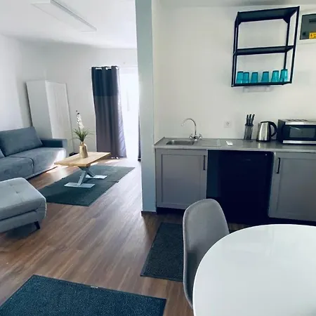 Oda ve Kahvaltı Tiszavirag Panzio Es Ueduelokoezpont